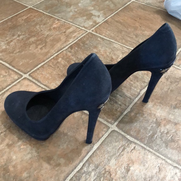 Tory Burch Heels - Picture 2 of 6